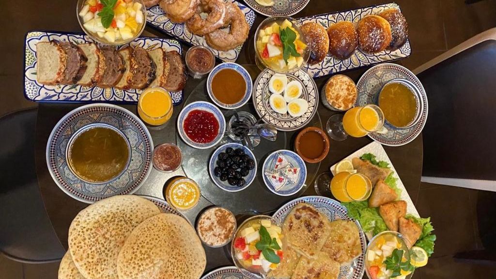 Découvrez les Saveurs uniques de la Cuisine de Rue de Matrouh ! - Plats Traditionnels de Matrouh